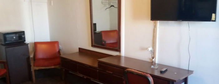 Town & Country Motel (Town and Country Motel) - Web Listing